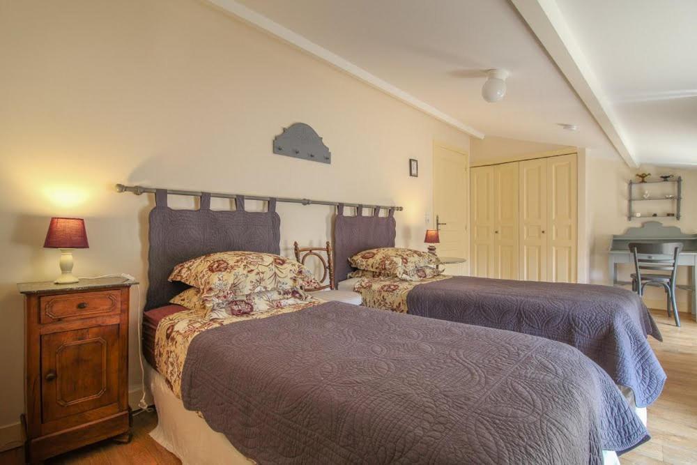 Bed and Breakfast La Jariette Airvault Екстер'єр фото